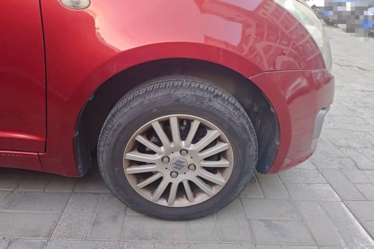 Used Suzuki Swift 2013 1.3L Manual Value Edition Right Front Wheel Hub
