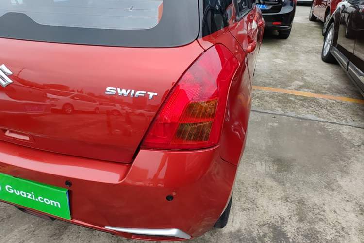 Used Suzuki Swift 2013 1.3L Manual Value Edition Right Rear Taillight