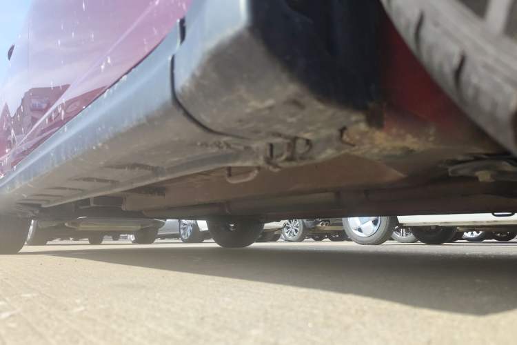 Used Suzuki Swift 2013 1.5L Automatic 20th Anniversary Limited Edition Right Side Sill