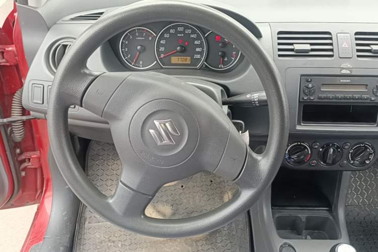 Used Suzuki Swift 2013 1.3L Manual Value Edition Steering Wheel