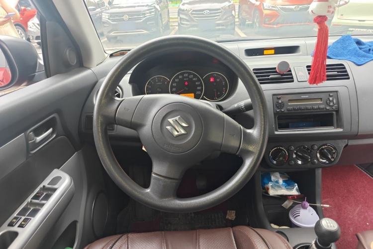 Used Suzuki Swift 2013 1.3L Manual Value Edition Steering Wheel