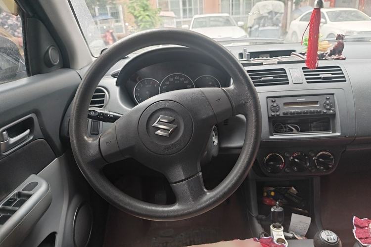 Used Suzuki Swift 2013 1.3L Manual Value Edition Steering Wheel