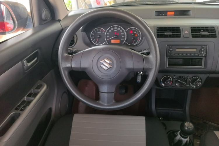 Used Suzuki Swift 2013 1.3L Manual Value Edition Steering Wheel
