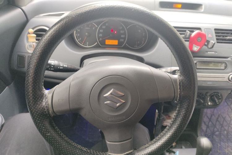 Used Suzuki Swift 2013 1.5L Automatic Sport Edition Steering Wheel