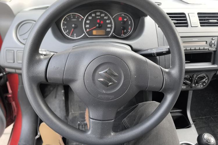 Used Suzuki Swift 2013 1.3L Manual Value Edition Steering Wheel