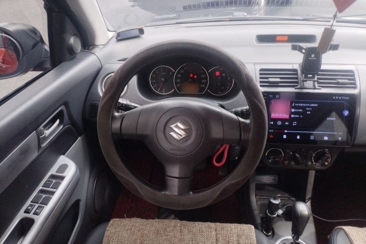 Used Suzuki Swift 2013 1.5L Automatic Standard Edition Steering Wheel