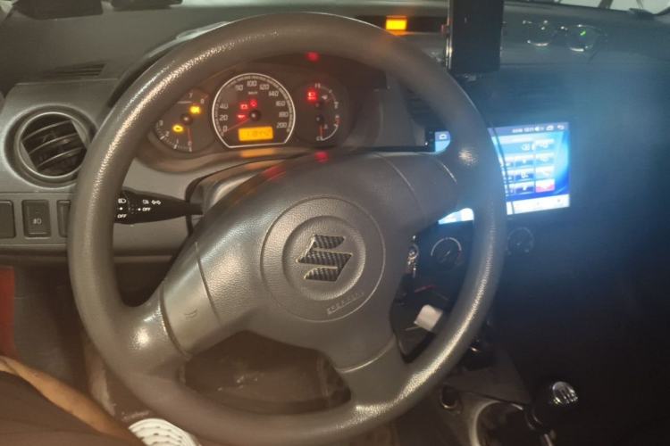 Used Suzuki Swift 2013 1.3L Manual Value Edition Steering Wheel