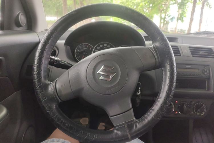 Used Suzuki Swift 2013 1.3L Manual Value Edition Steering Wheel