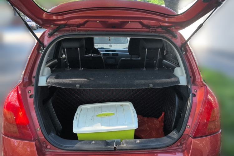 Used Suzuki Swift 2013 1.3L Manual Value Edition Trunk