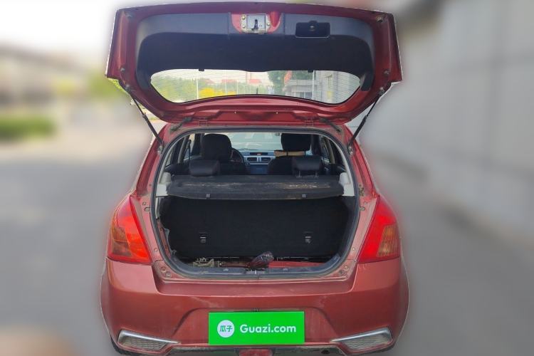 Used Suzuki Swift 2013 1.3L Manual Value Edition Trunk