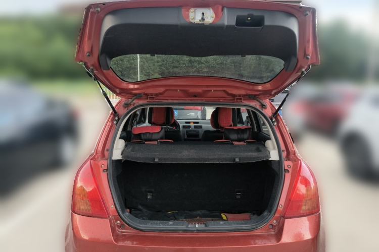 Used Suzuki Swift 2013 1.3L Manual Value Edition Trunk