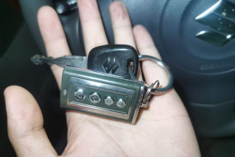 Used Suzuki Swift 2013 1.5L Automatic Standard Edition Vehicle Key