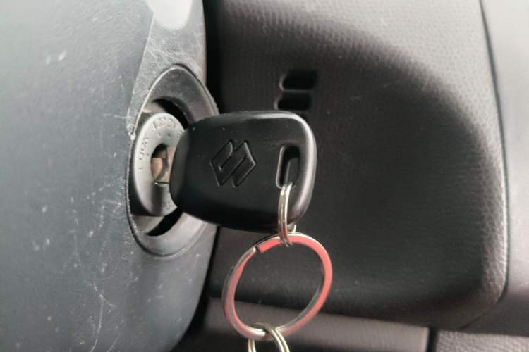 Used Suzuki Swift 2013 1.3L Manual Value Edition Vehicle Key