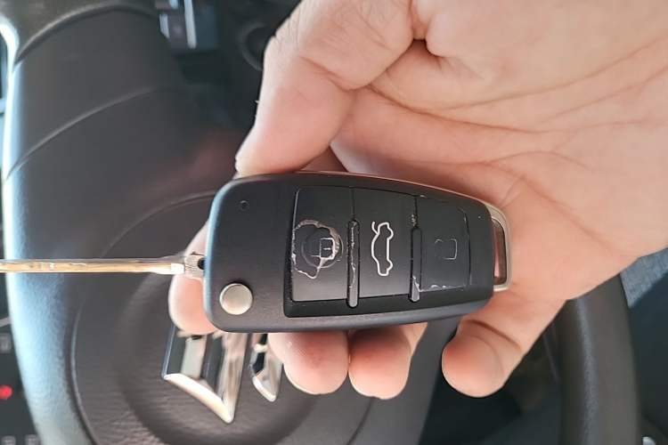 Used Suzuki Swift 2013 1.3L Manual Value Edition Vehicle Key