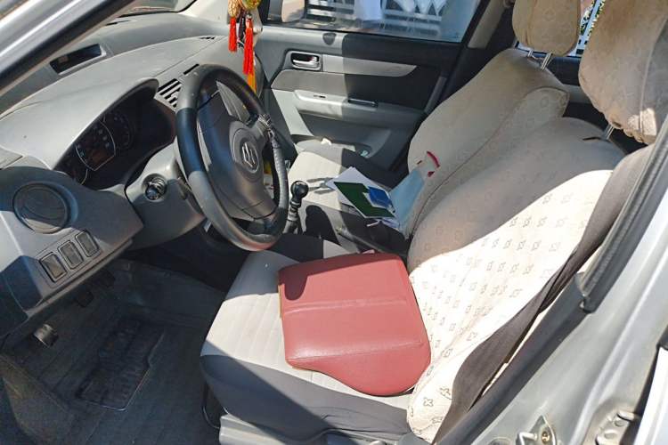 Used Suzuki Swift 2013 1.3L Manual Value Edition Left Front Seat