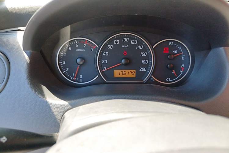 Used Suzuki Swift 2013 1.3L Manual Value Edition Odometer Close Up