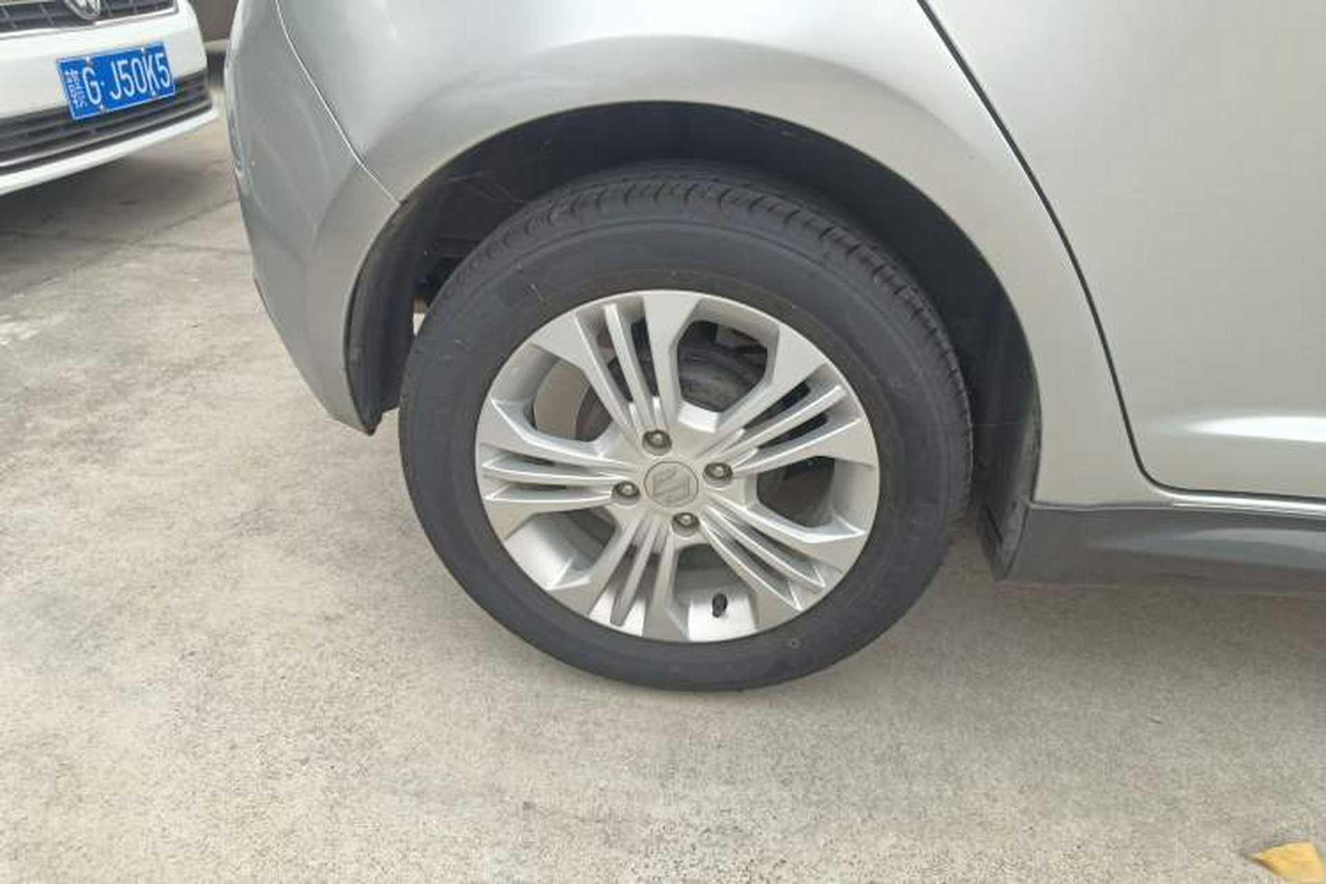 Used Suzuki Swift 2013 1.5L Manual Standard Edition Right Rear Wheel Hub