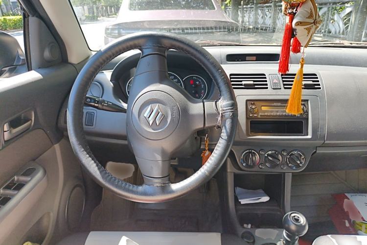 Used Suzuki Swift 2013 1.3L Manual Value Edition Steering Wheel