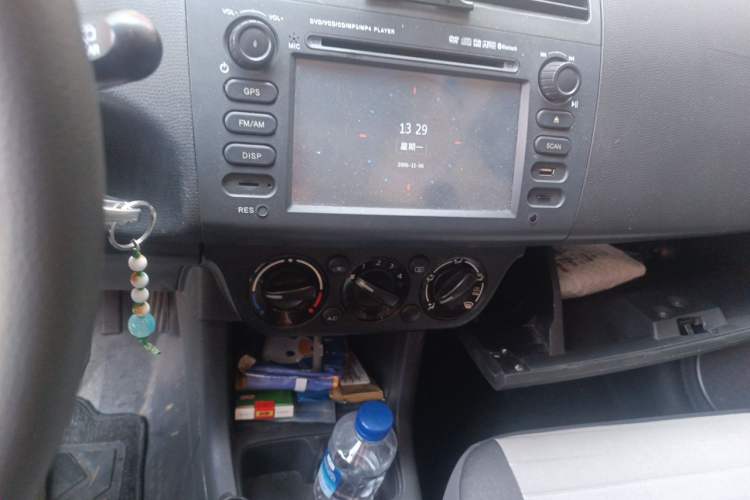 Used Suzuki Swift 2013 1.5L Manual Standard Edition Audio And AC Panel