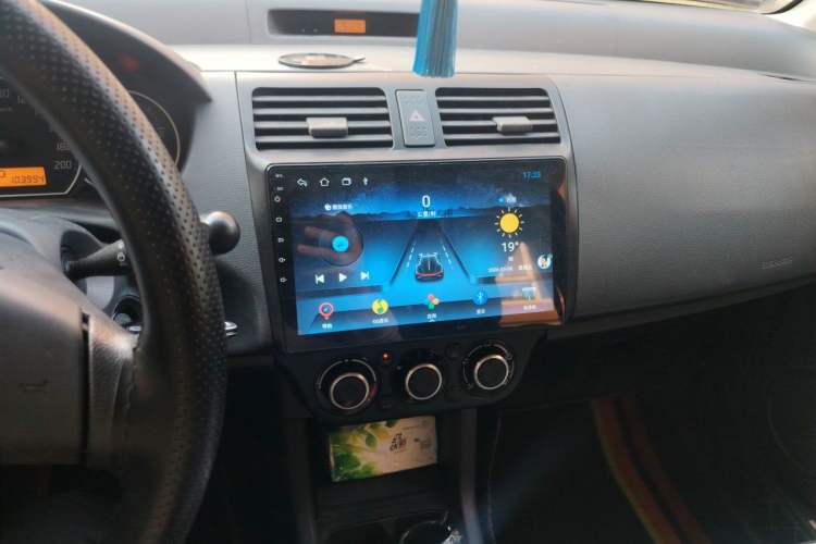 Used Suzuki Swift 2013 1.5L Automatic Standard Edition Audio And AC Panel