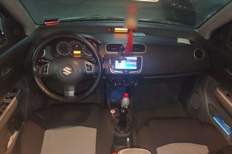 Used Suzuki Swift 2013 1.5L Manual Sport Edition Center Console