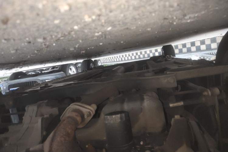Used Suzuki Swift 2013 1.3L Manual Value Edition Chassis Front
