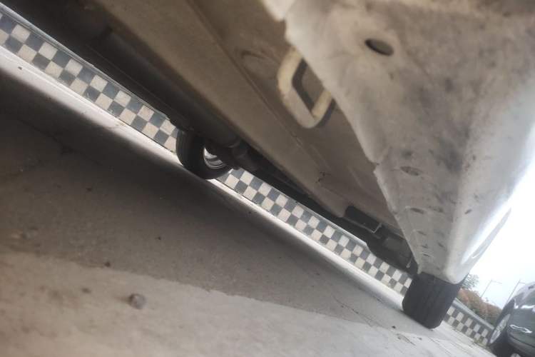 Used Suzuki Swift 2013 1.3L Manual Value Edition Chassis Front Left