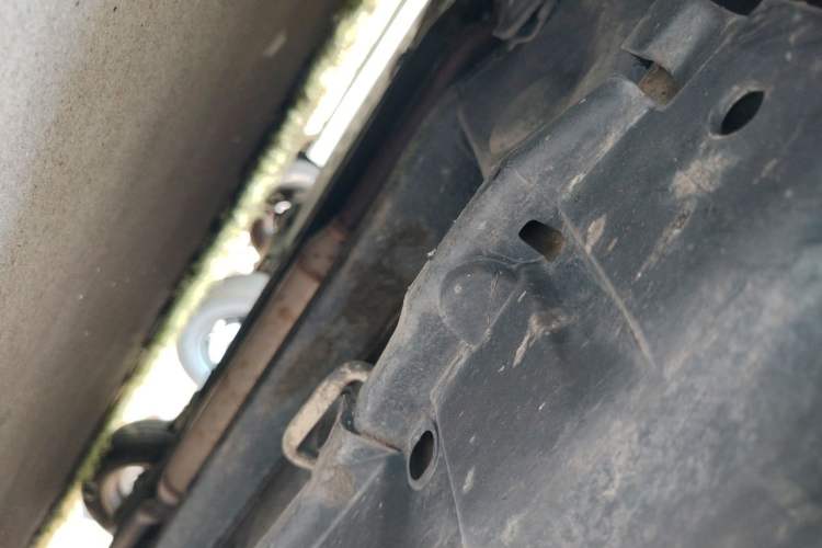 Used Suzuki Swift 2013 1.5L Automatic Standard Edition Chassis Front Left