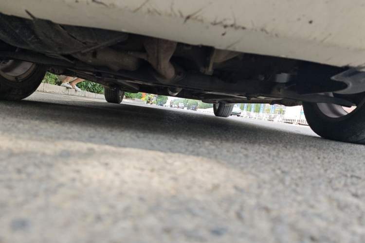 Used Suzuki Swift 2013 1.5L Manual Standard Edition Chassis Front