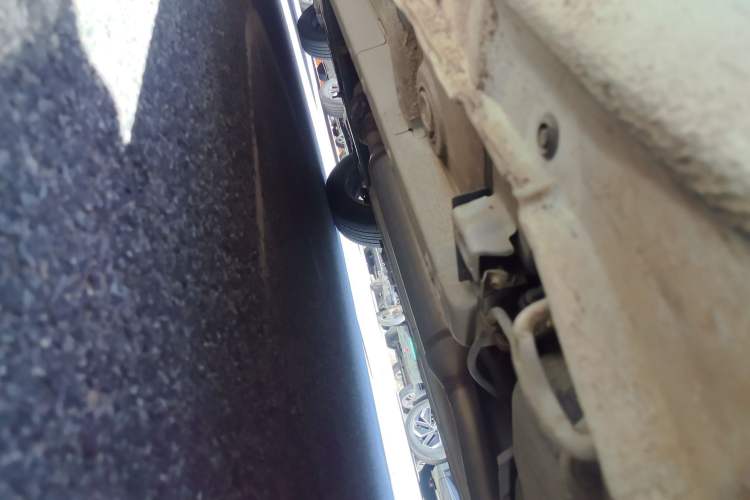 Used Suzuki Swift 2013 1.3L Manual Value Edition Chassis Rear Left