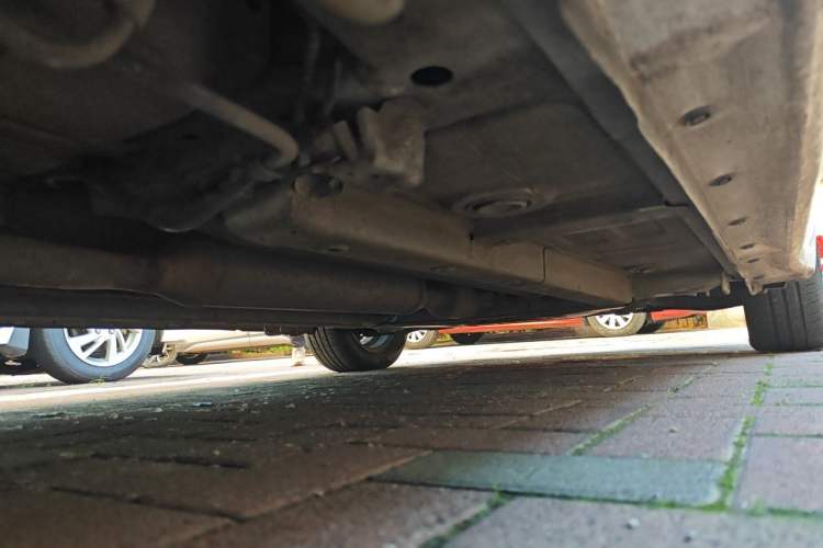Used Suzuki Swift 2013 1.3L Manual Value Edition Chassis Rear Right