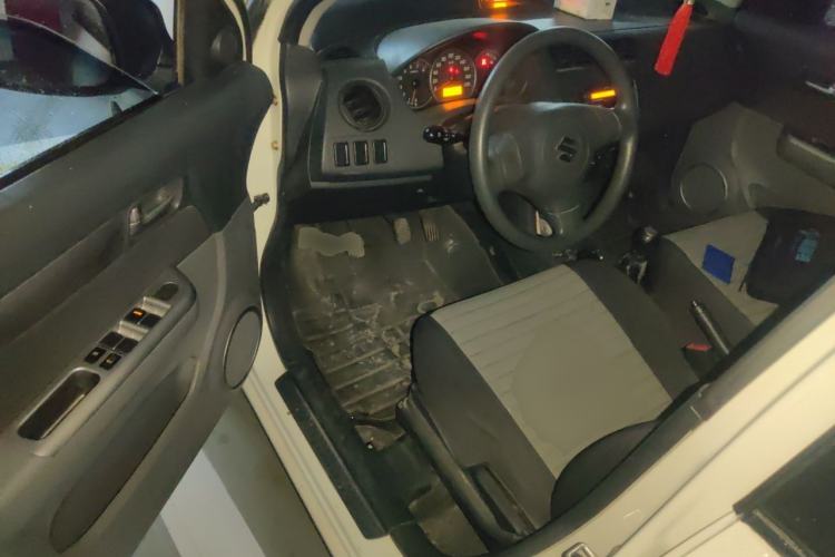 Used Suzuki Swift 2013 1.3L Manual Value Edition Driver Seat