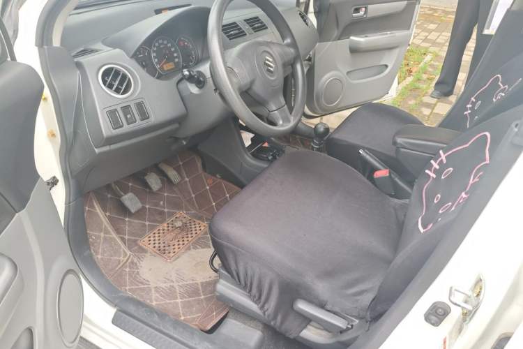Used Suzuki Swift 2013 1.5L Manual Standard Edition Driver Seat