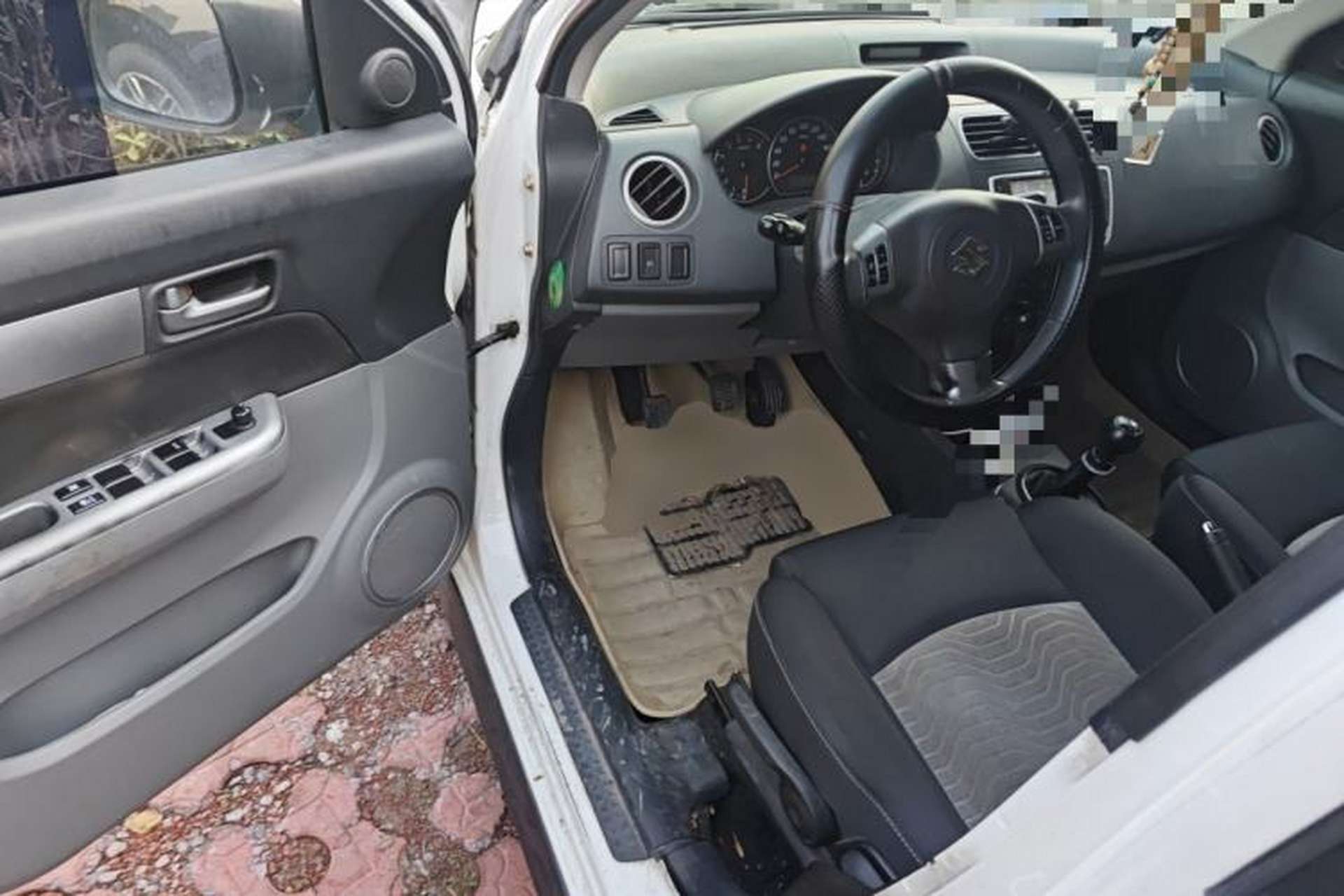 Used Suzuki Swift 2013 1.5L Manual Sport Edition Driver Seat