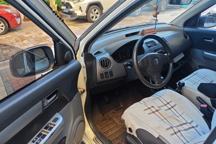 Used Suzuki Swift 2013 1.3L Manual Value Edition Driver Seat