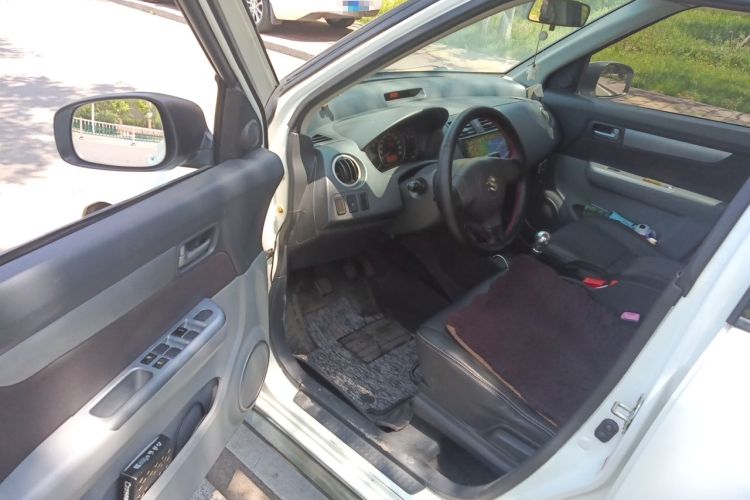 Used Suzuki Swift 2013 1.5L Manual Standard Edition Driver Seat