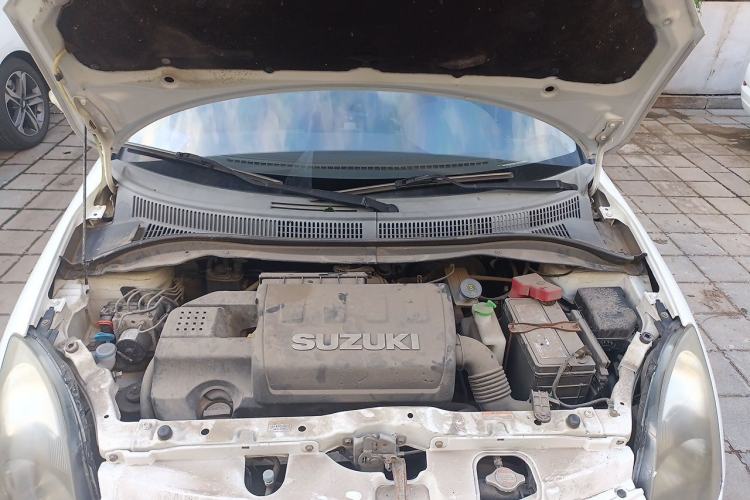 Used Suzuki Swift 2013 1.5L Manual Standard Edition Engine Bay