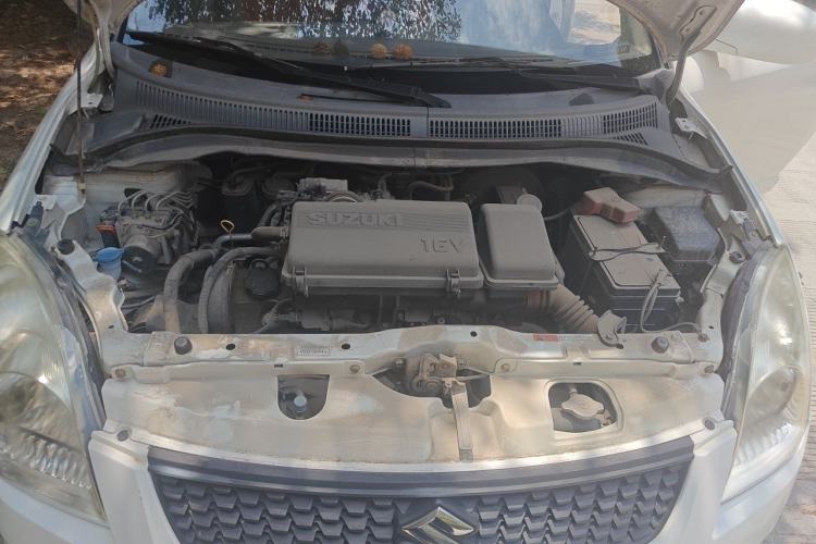 Used Suzuki Swift 2013 1.3L Manual Value Edition Engine Bay
