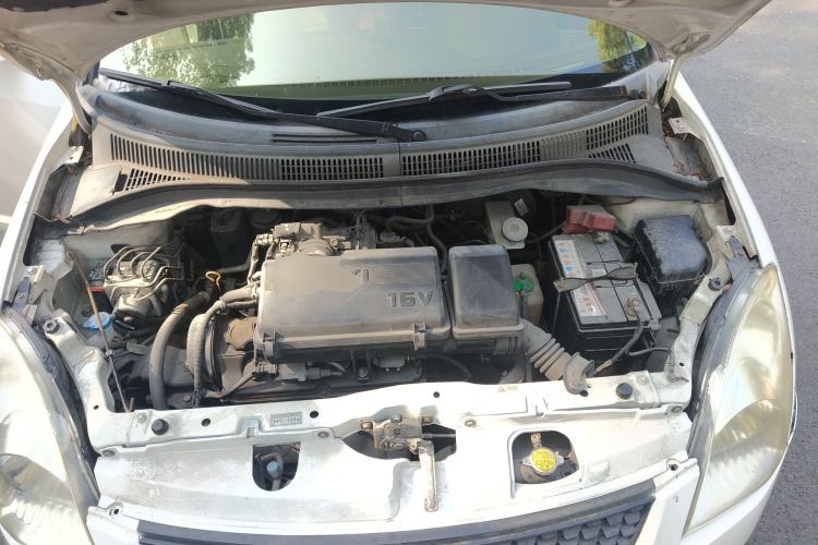 Used Suzuki Swift 2013 1.3L Manual Value Edition Engine Bay