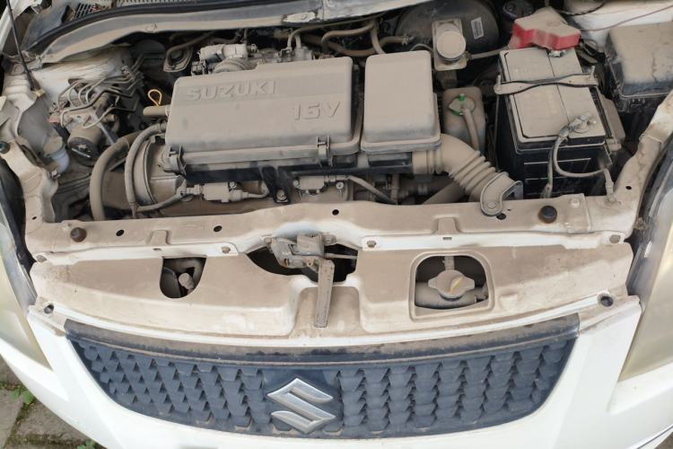 Used Suzuki Swift 2013 1.3L Manual Value Edition Engine Bay