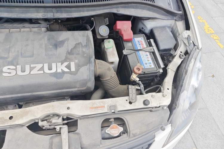 Used Suzuki Swift 2013 1.5L Automatic Sport Edition Engine Bay Left
