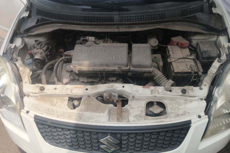 Used Suzuki Swift 2013 1.3L Manual Value Edition Engine Bay