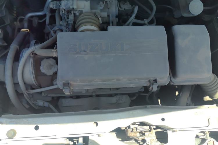 Used Suzuki Swift 2013 1.3L Manual Value Edition Engine Bay