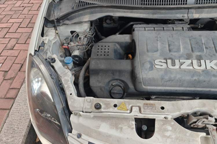 Used Suzuki Swift 2013 1.5L Automatic Standard Edition Engine Bay Right