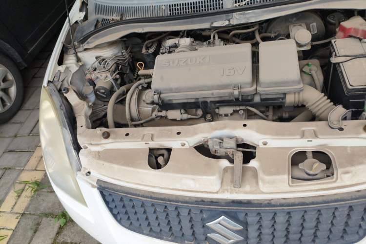 Used Suzuki Swift 2013 1.3L Manual Value Edition Engine Bay Right