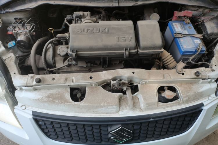 Used Suzuki Swift 2013 1.3L Manual Value Edition Engine Bay