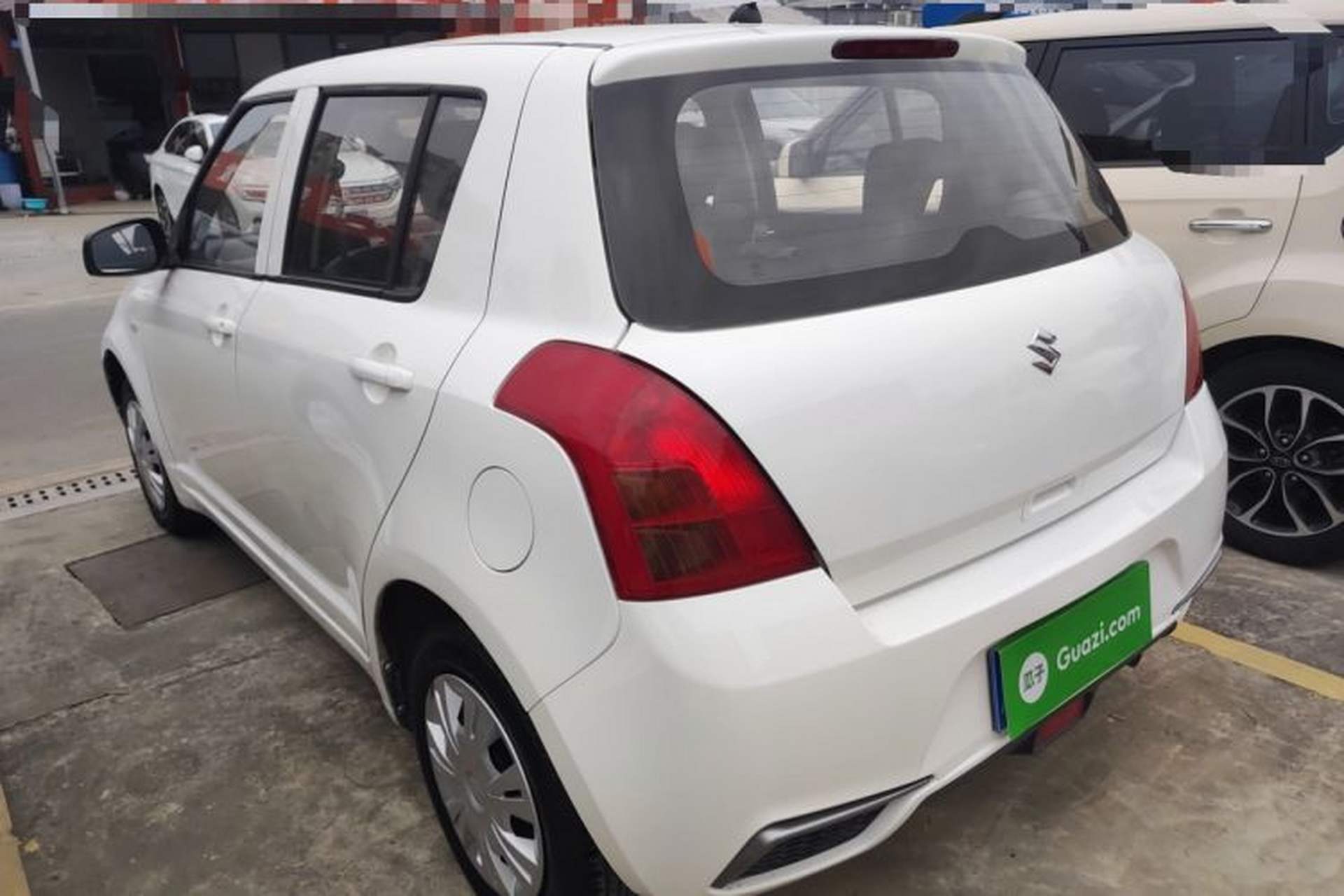 Used Suzuki Swift 2013 1.3L Manual Value Edition Exterior 3