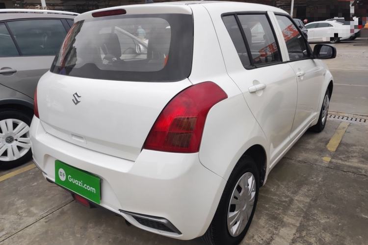 Used Suzuki Swift 2013 1.3L Manual Value Edition Exterior 5