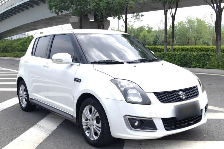 Used Suzuki Swift 2013 1.5L Manual Standard Edition Exterior 9
