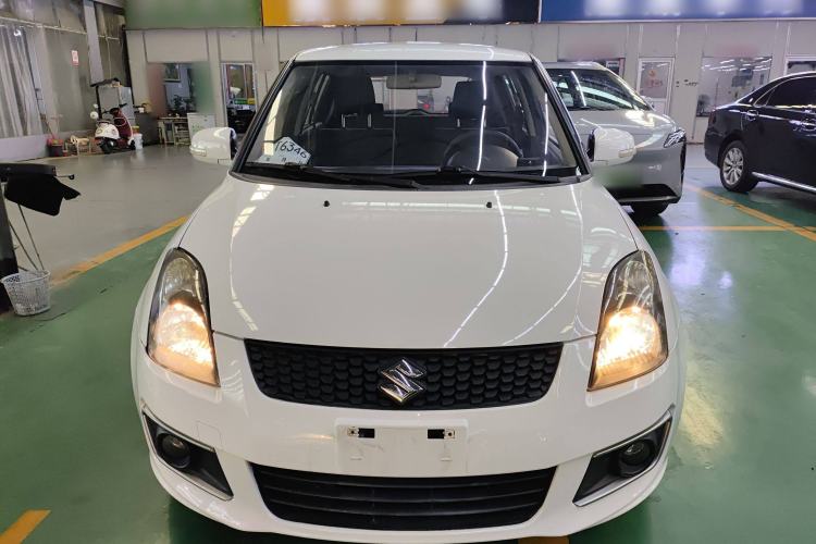 Used Suzuki Swift 2013 1.5L Automatic Standard Edition Front